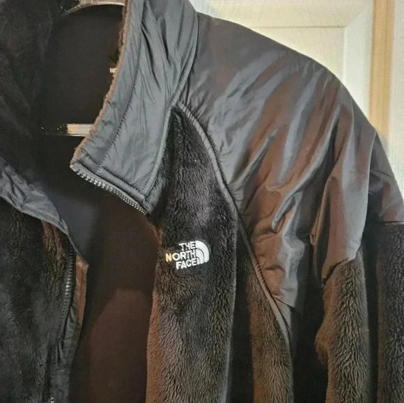 NWOT The North Face versa velour jacket - Picture 3 of 8
